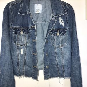 Cropped denim jacket
